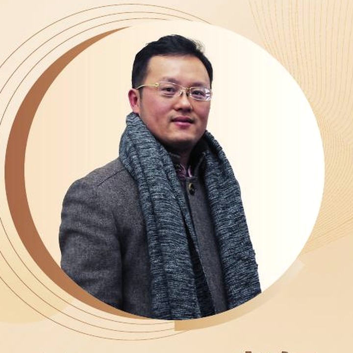 Thomas 老師